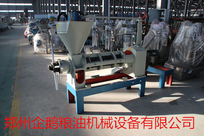 一些小型榨油機容易出現哪些故障(圖1) 一些小型榨油機容易出現哪些故障(圖1)